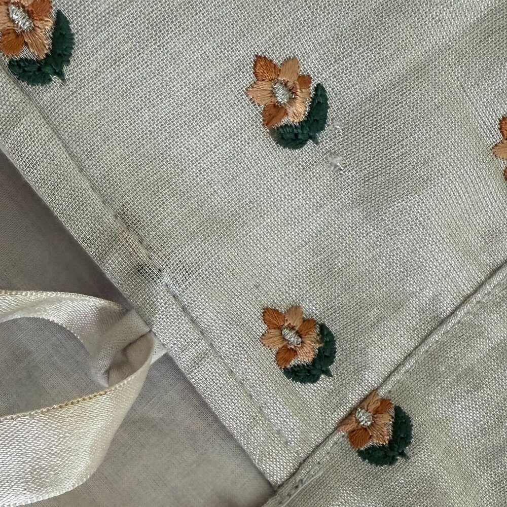 Eddy Desirae Embroidered Midi Dress - Picture 9 of 9